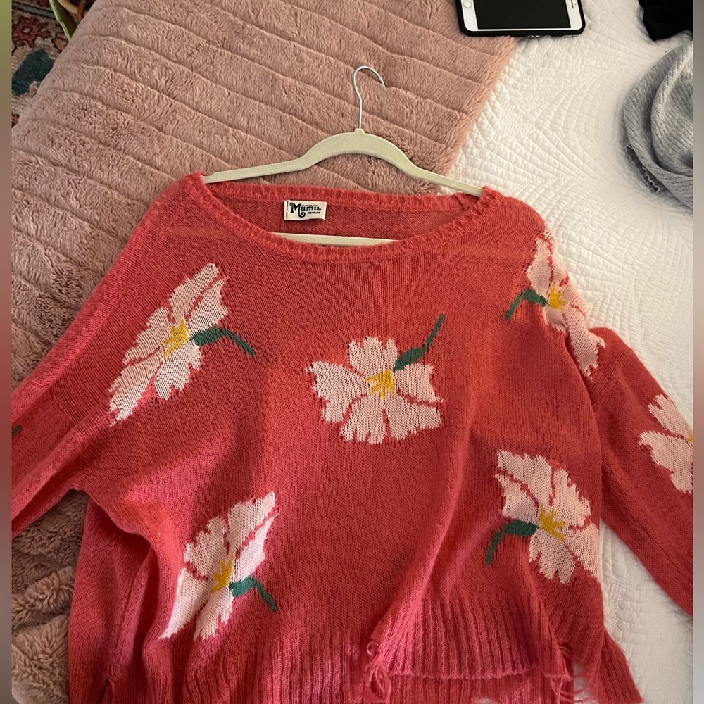 Show Me Your Mumu Ripped Sweater M